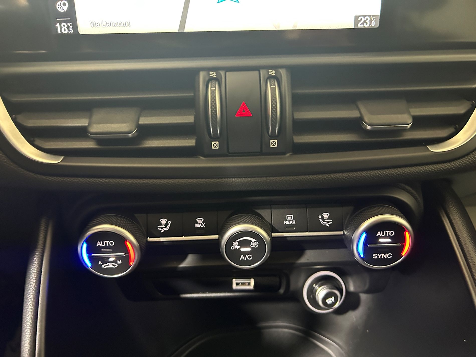 Alfa Romeo Giulia 2.2 t Sprint 190 cv automatica sedili in pelle - Autoviemme